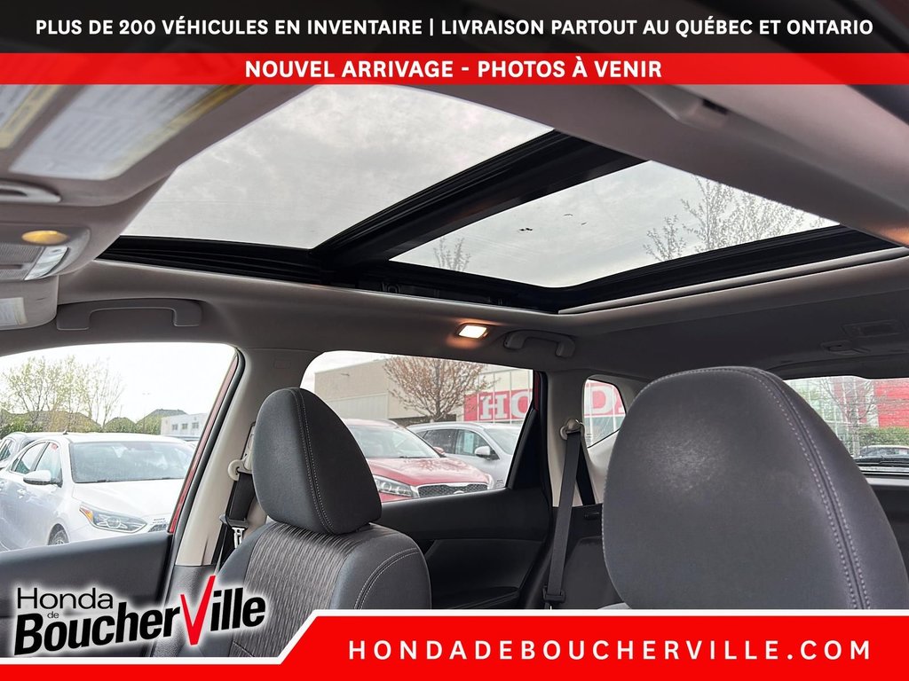 2018 Nissan Rogue SV in Terrebonne, Quebec - 17 - w1024h768px