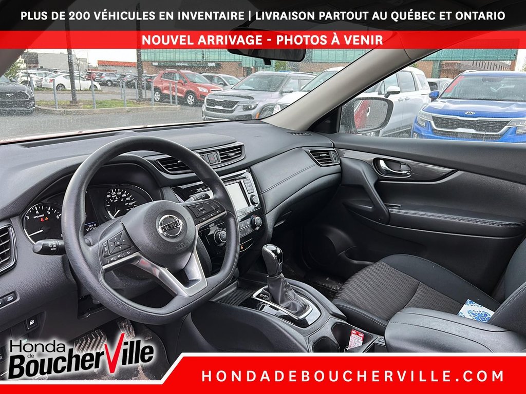 2018 Nissan Rogue SV in Terrebonne, Quebec - 15 - w1024h768px