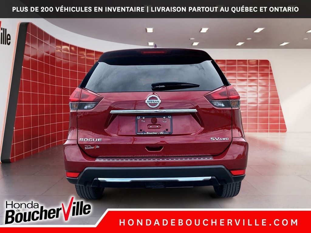 2018 Nissan Rogue SV in Terrebonne, Quebec - 11 - w1024h768px