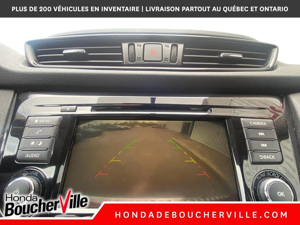 2018 Nissan Rogue SV in Terrebonne, Quebec - 36 - w1024h768px