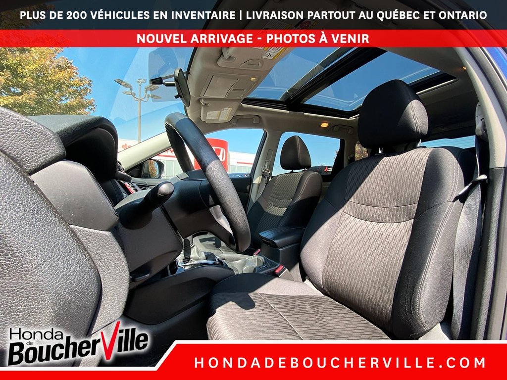 Nissan Rogue SV 2018 à Terrebonne, Québec - 17 - w1024h768px