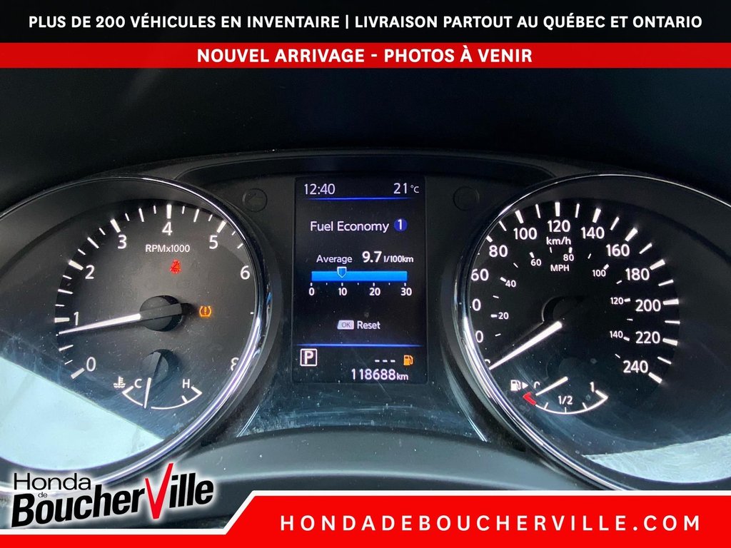 Nissan Rogue SV 2018 à Terrebonne, Québec - 25 - w1024h768px