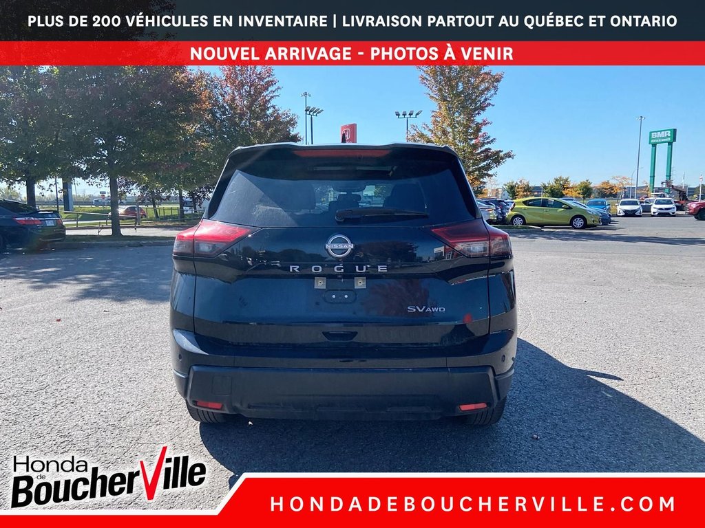 Nissan Rogue SV Moonroof 2024 à Terrebonne, Québec - 11 - w1024h768px