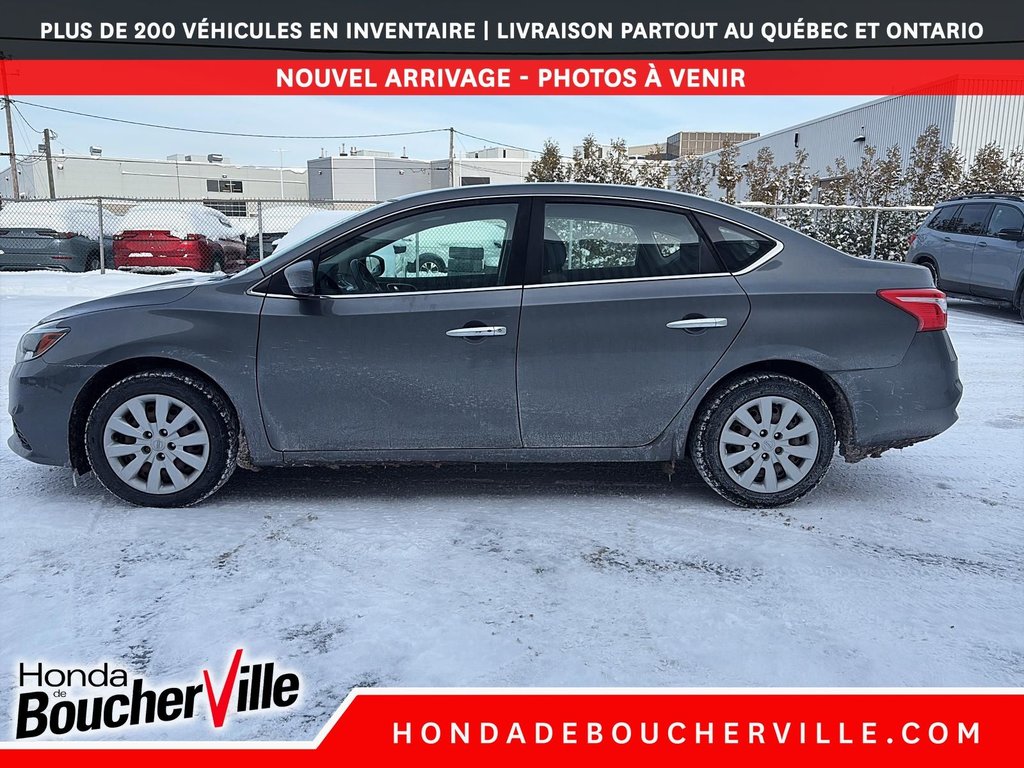 Nissan Sentra SV 2018 à Terrebonne, Québec - 3 - w1024h768px