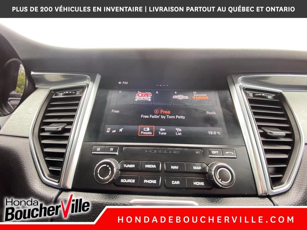 2017 Porsche Macan GTS in Terrebonne, Quebec - 37 - w1024h768px