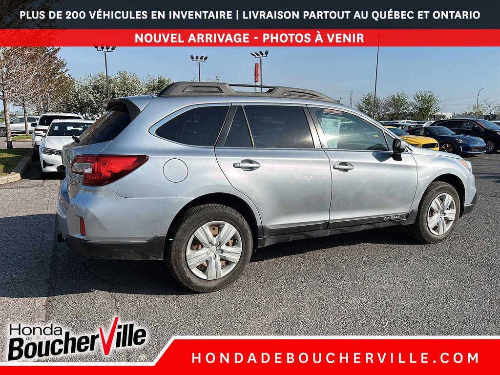 2017 Subaru Outback 2.5i in Terrebonne, Quebec - 11 - w1024h768px