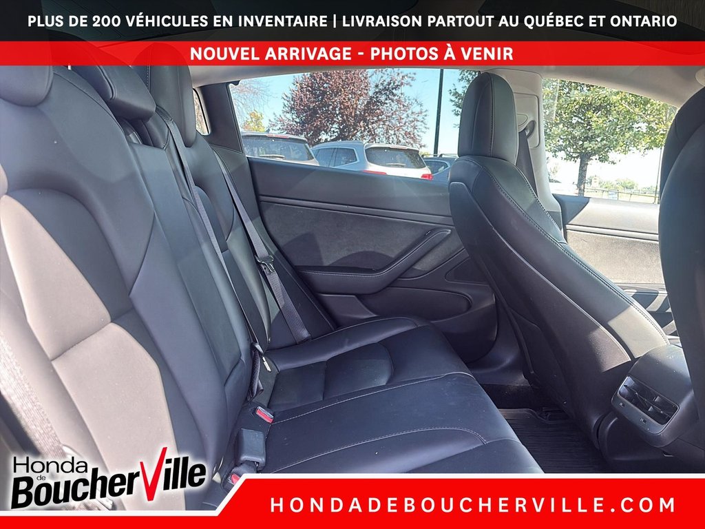 2019 Tesla Model 3 LONG RANGE in Terrebonne, Quebec - 17 - w1024h768px
