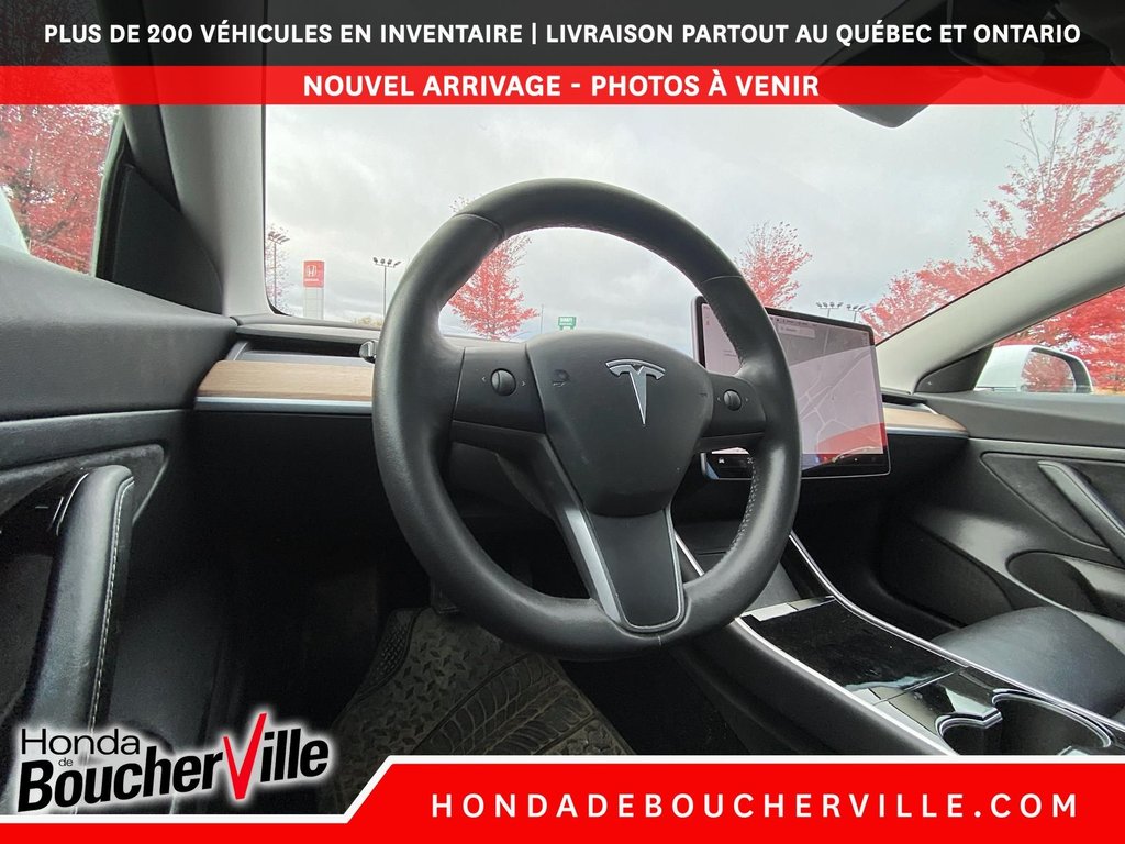 2020 Tesla Model 3 Standard Range Plus in Terrebonne, Quebec - 23 - w1024h768px