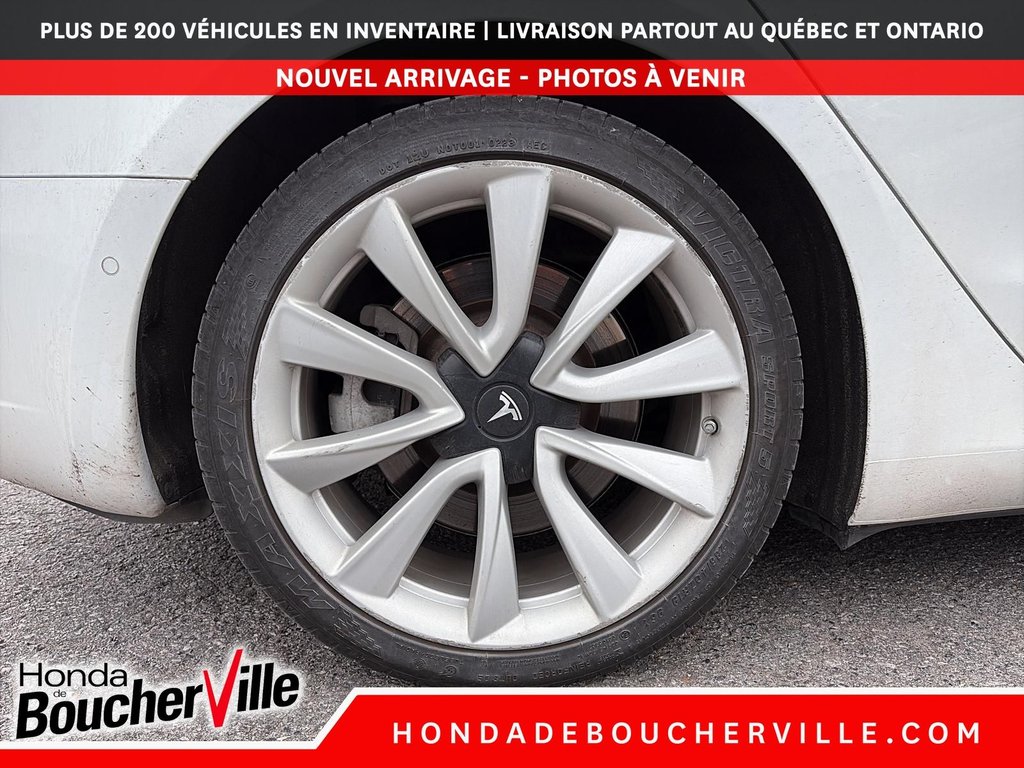 2020 Tesla Model 3 Standard Range Plus in Terrebonne, Quebec - 15 - w1024h768px