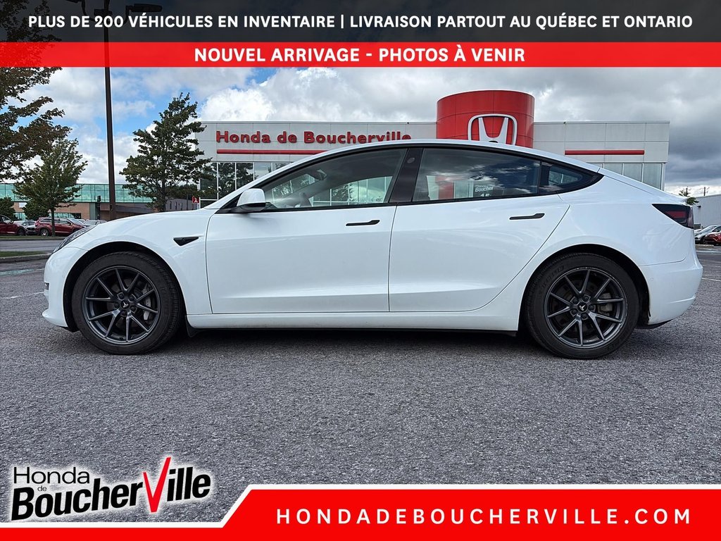 2022 Tesla Model 3 STANDARD RANGE PLUS in Terrebonne, Quebec - 3 - w1024h768px