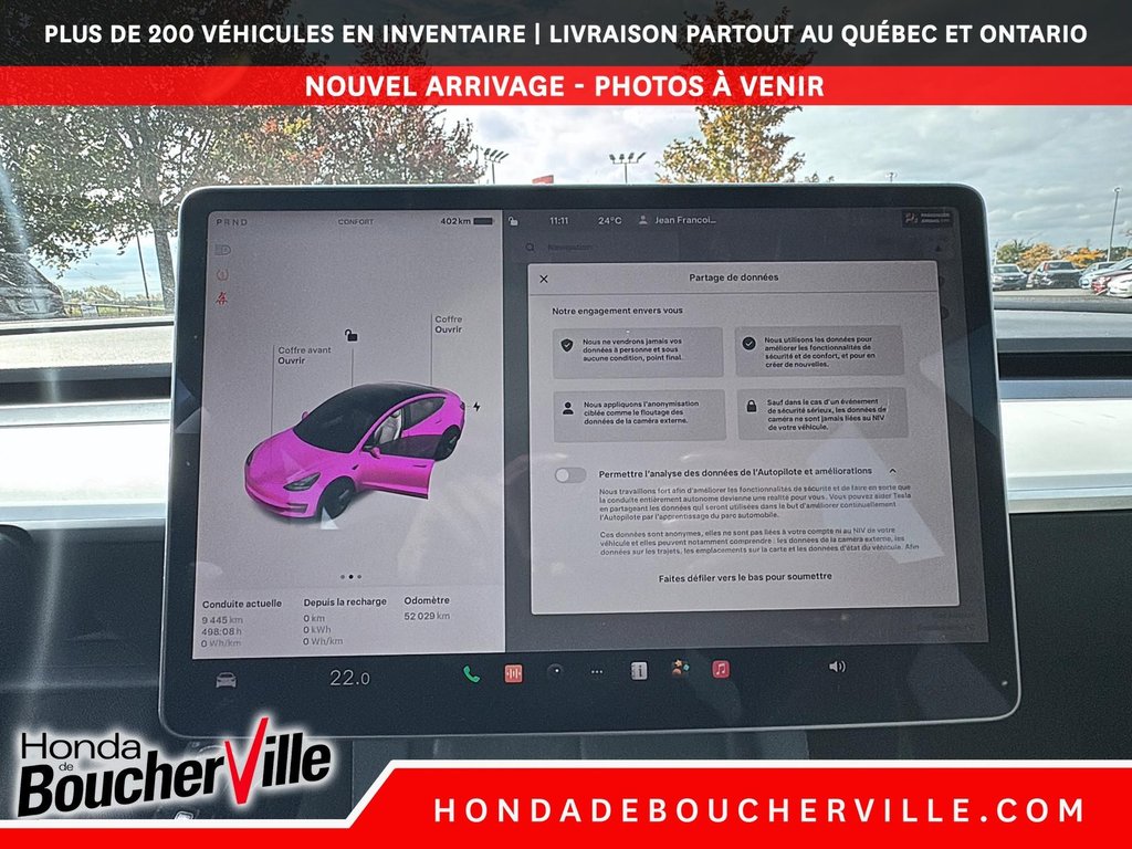 2023 Tesla Model 3 STD RANGE + in Terrebonne, Quebec - 25 - w1024h768px