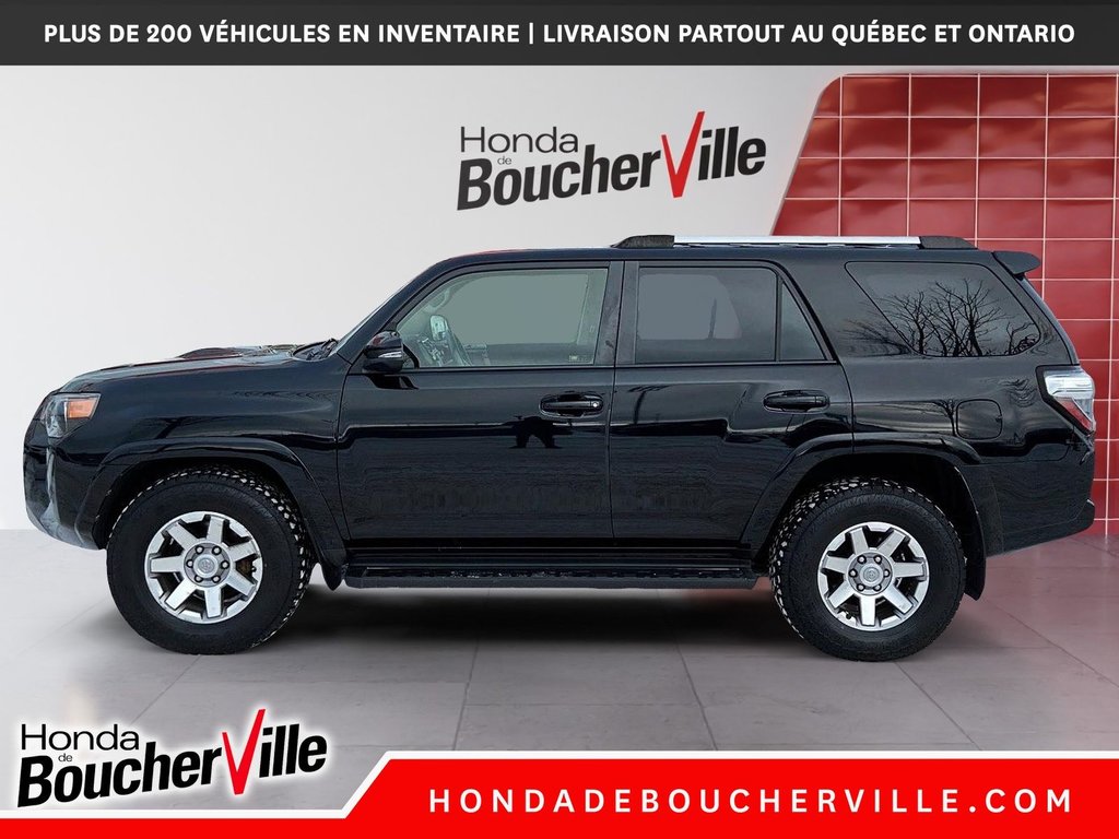 2016 Toyota 4Runner SR5 in Terrebonne, Quebec - 17 - w1024h768px