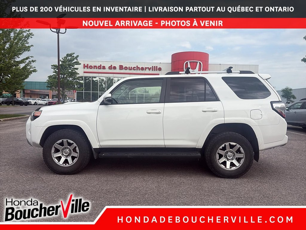 Toyota 4Runner SR5 2016 à Terrebonne, Québec - 3 - w1024h768px