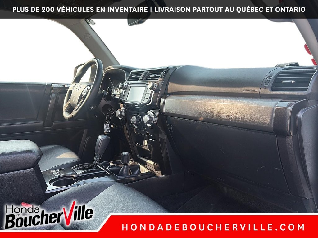 2016 Toyota 4Runner SR5 in Terrebonne, Quebec - 21 - w1024h768px