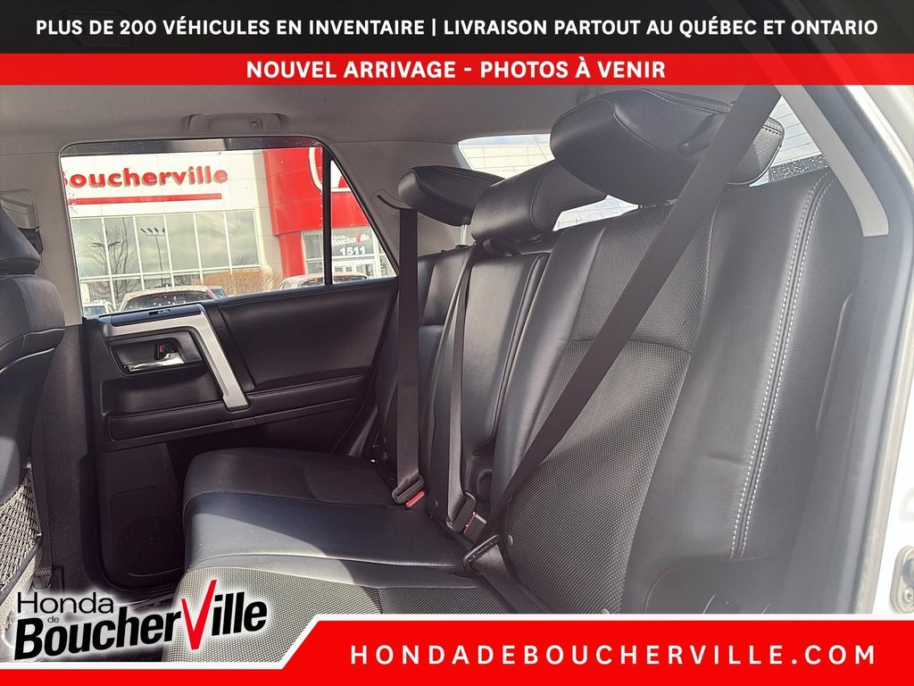 Toyota 4Runner SR5 2017 à Terrebonne, Québec - 15 - w1024h768px