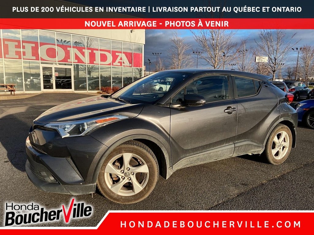 2018 Toyota C-HR XLE in Terrebonne, Quebec - 1 - w1024h768px