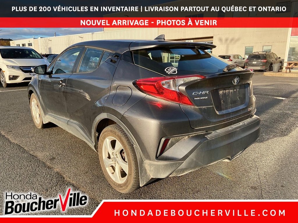 2018 Toyota C-HR XLE in Terrebonne, Quebec - 9 - w1024h768px