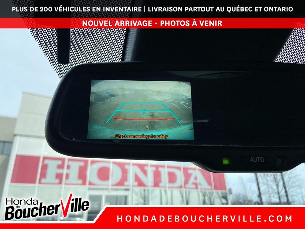 2018 Toyota C-HR XLE in Terrebonne, Quebec - 19 - w1024h768px