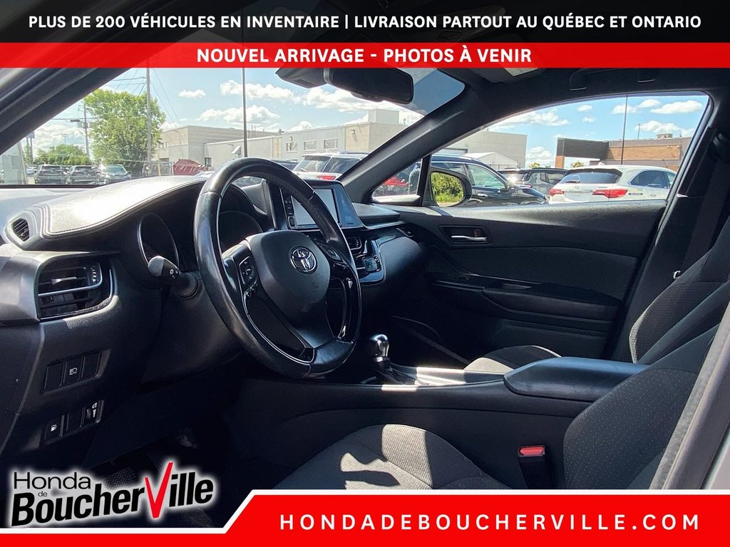 2018 Toyota C-HR XLE in Terrebonne, Quebec - 17 - w1024h768px