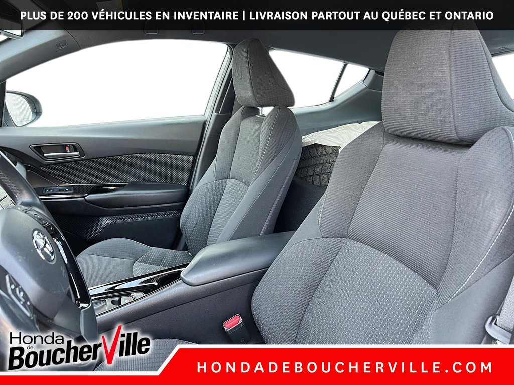 2019 Toyota C-HR XLE in Terrebonne, Quebec - 21 - w1024h768px