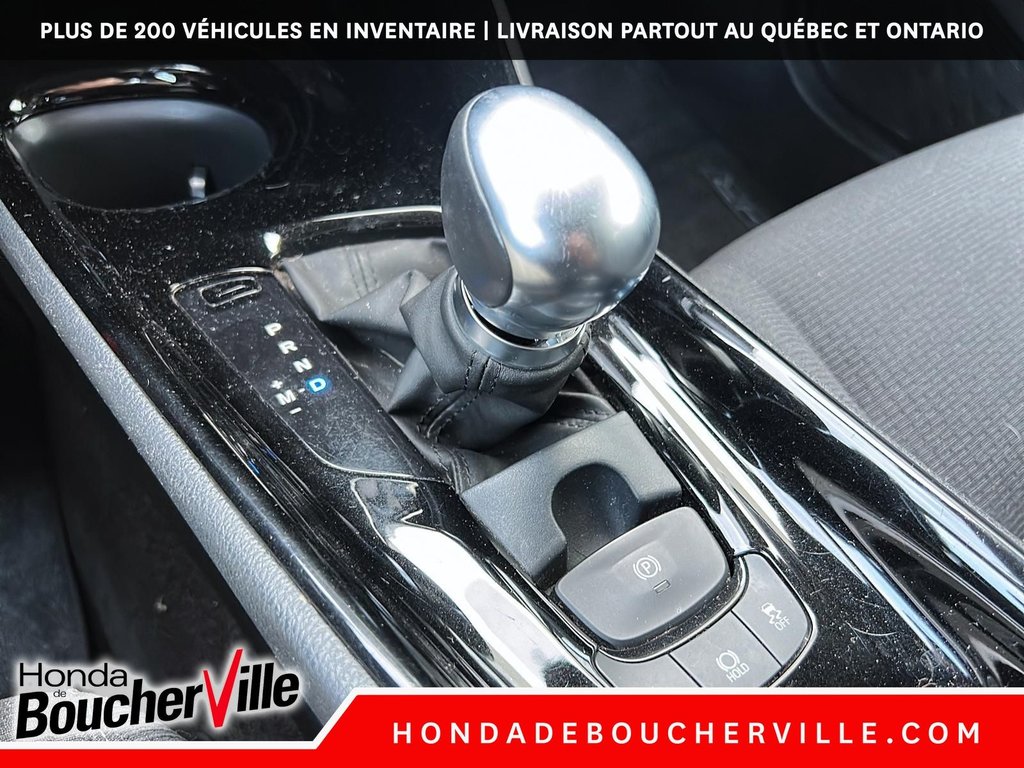 2019 Toyota C-HR XLE in Terrebonne, Quebec - 30 - w1024h768px