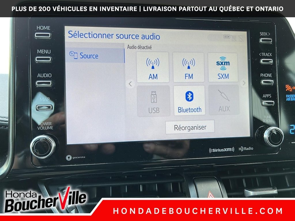 2019 Toyota C-HR XLE in Terrebonne, Quebec - 32 - w1024h768px