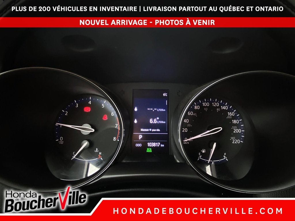 2019 Toyota C-HR LE in Terrebonne, Quebec - 19 - w1024h768px