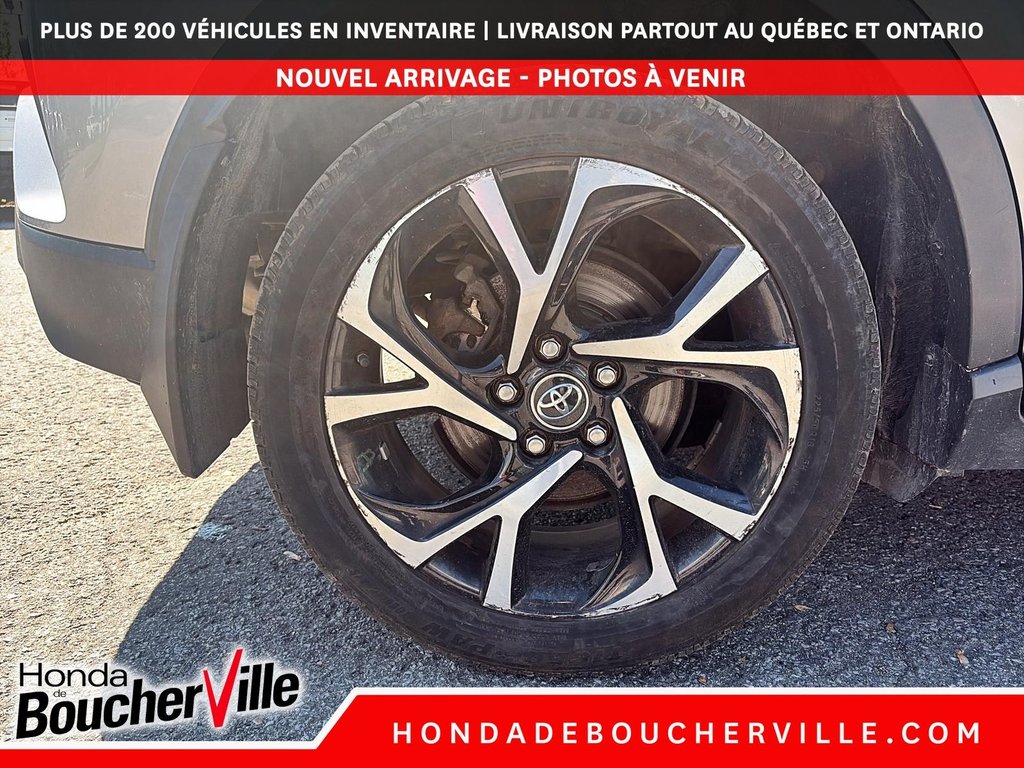 Toyota C-HR XLE 2019 à Terrebonne, Québec - 15 - w1024h768px