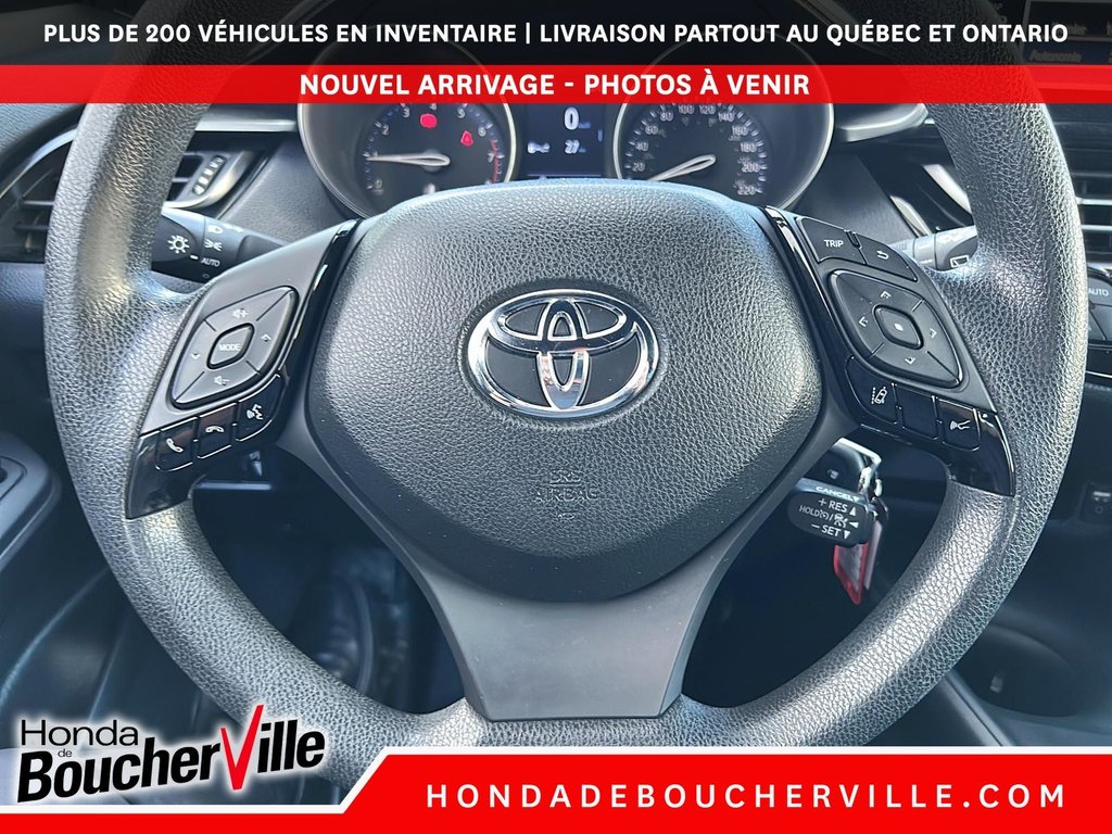 2019 Toyota C-HR LE in Terrebonne, Quebec - 19 - w1024h768px