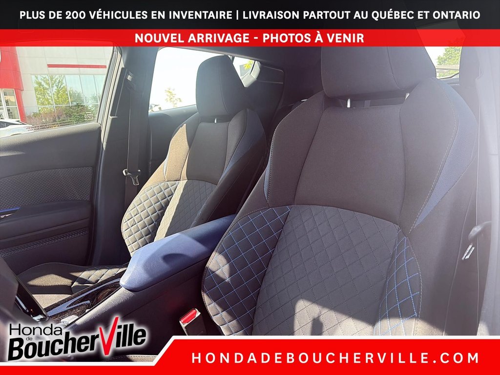 2020 Toyota C-HR LE in Terrebonne, Quebec - 25 - w1024h768px