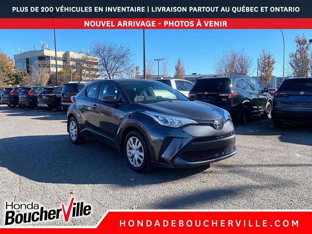2021 Toyota C-HR LE in Terrebonne, Quebec - 3 - w1024h768px