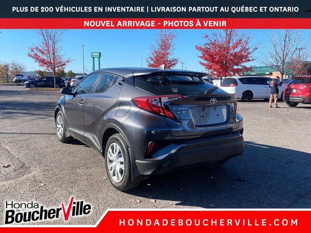 2021 Toyota C-HR LE in Terrebonne, Quebec - 11 - w1024h768px