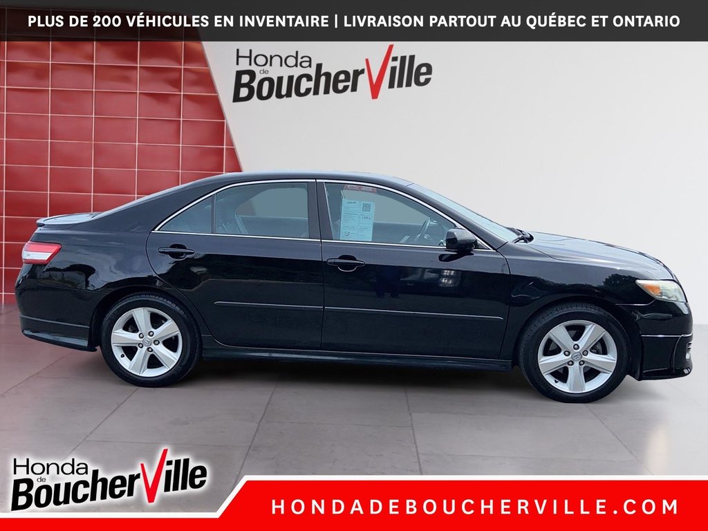 2010 Toyota Camry SE in Terrebonne, Quebec - 15 - w1024h768px