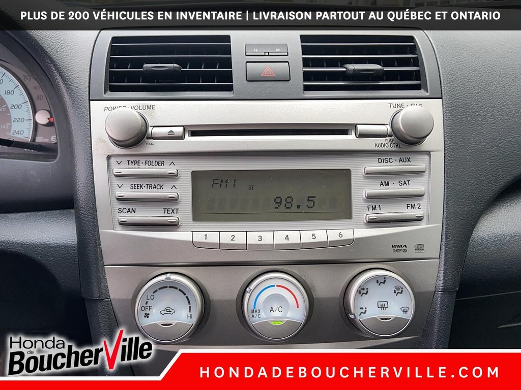 2010 Toyota Camry SE in Terrebonne, Quebec - 24 - w1024h768px