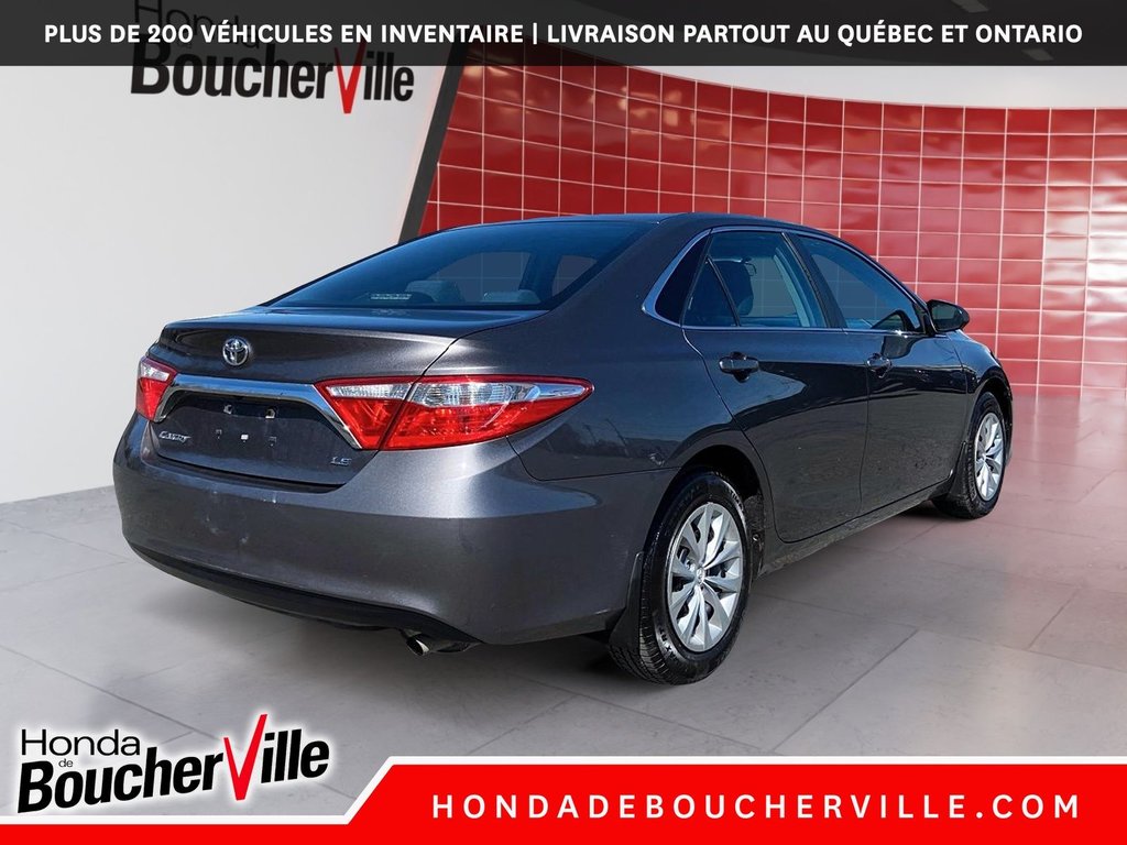 2015 Toyota Camry LE in Terrebonne, Quebec - 9 - w1024h768px