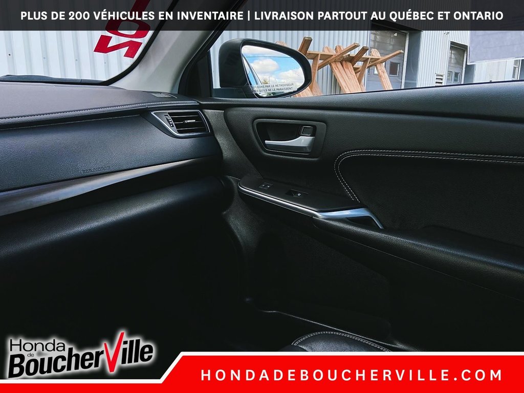 Toyota Camry XLE 2016 à Terrebonne, Québec - 27 - w1024h768px