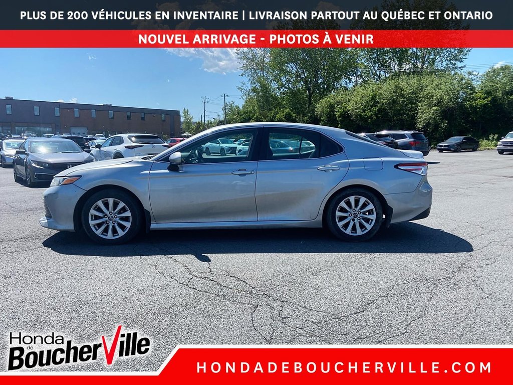 Toyota Camry LE 2019 à Terrebonne, Québec - 15 - w1024h768px