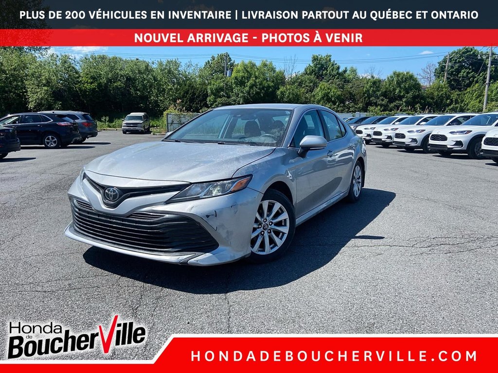 Toyota Camry LE 2019 à Terrebonne, Québec - 1 - w1024h768px