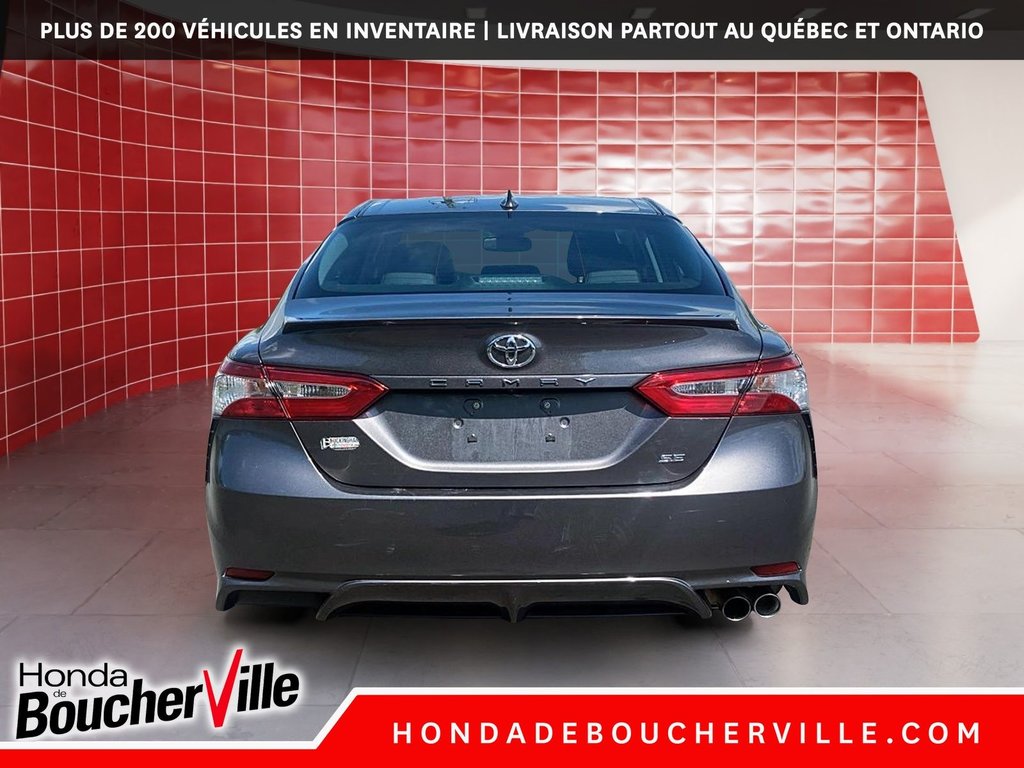 2020 Toyota Camry SE Upgrade in Terrebonne, Quebec - 11 - w1024h768px