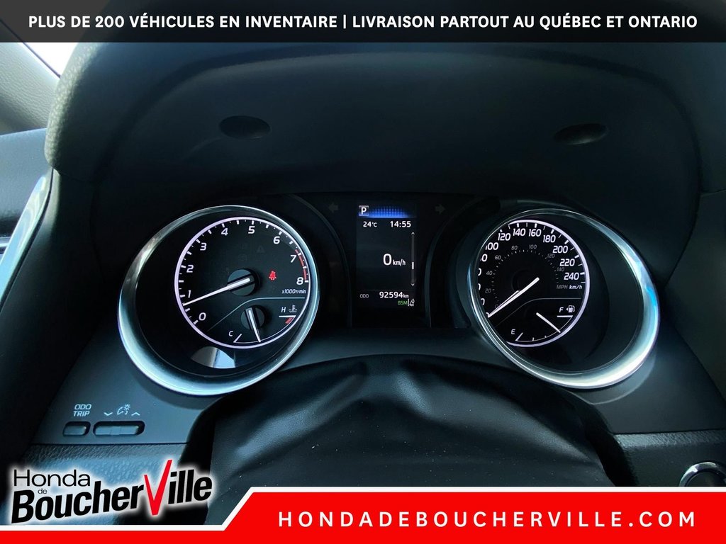 2020 Toyota Camry SE Upgrade in Terrebonne, Quebec - 37 - w1024h768px