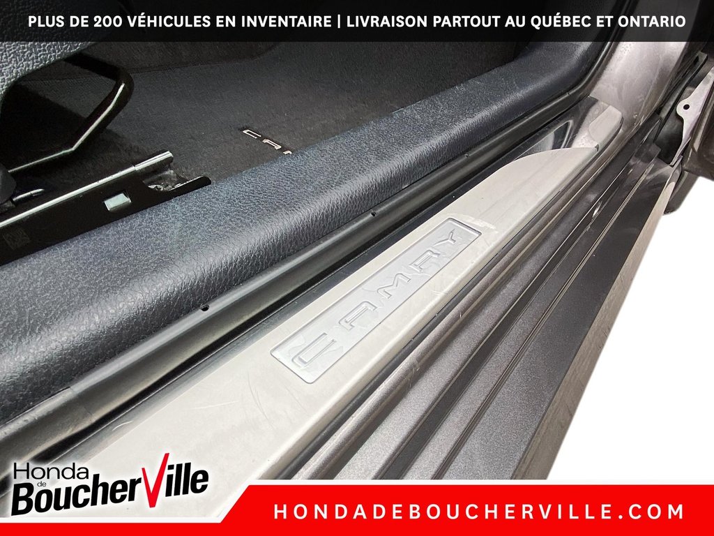 2023 Toyota Camry SE in Terrebonne, Quebec - 23 - w1024h768px