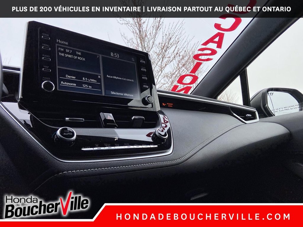2019 Toyota Corolla Hatchback SE in Terrebonne, Quebec - 26 - w1024h768px