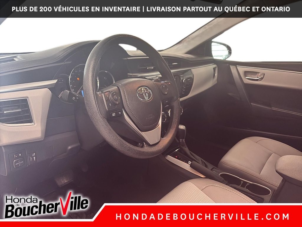 2016 Toyota Corolla LE in Terrebonne, Quebec - 21 - w1024h768px