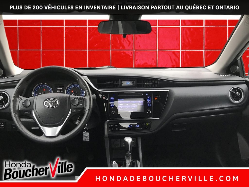 2017 Toyota Corolla LE in Terrebonne, Quebec - 30 - w1024h768px