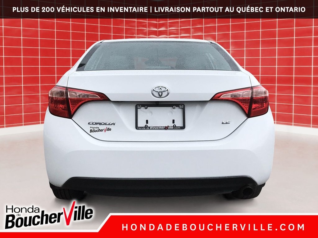 2017 Toyota Corolla LE in Terrebonne, Quebec - 5 - w1024h768px