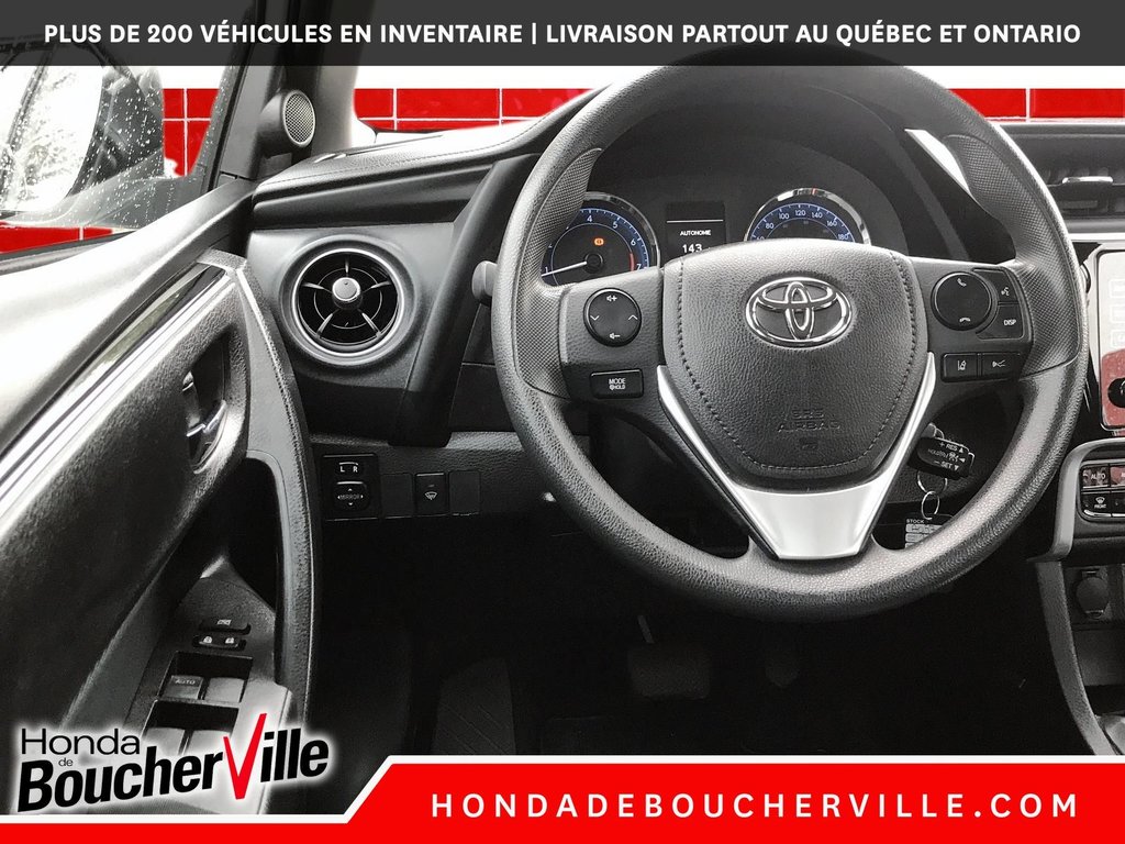 2017 Toyota Corolla LE in Terrebonne, Quebec - 41 - w1024h768px
