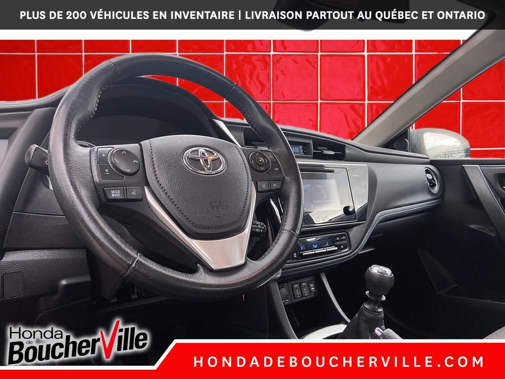 2017 Toyota Corolla SE in Terrebonne, Quebec - 18 - w1024h768px