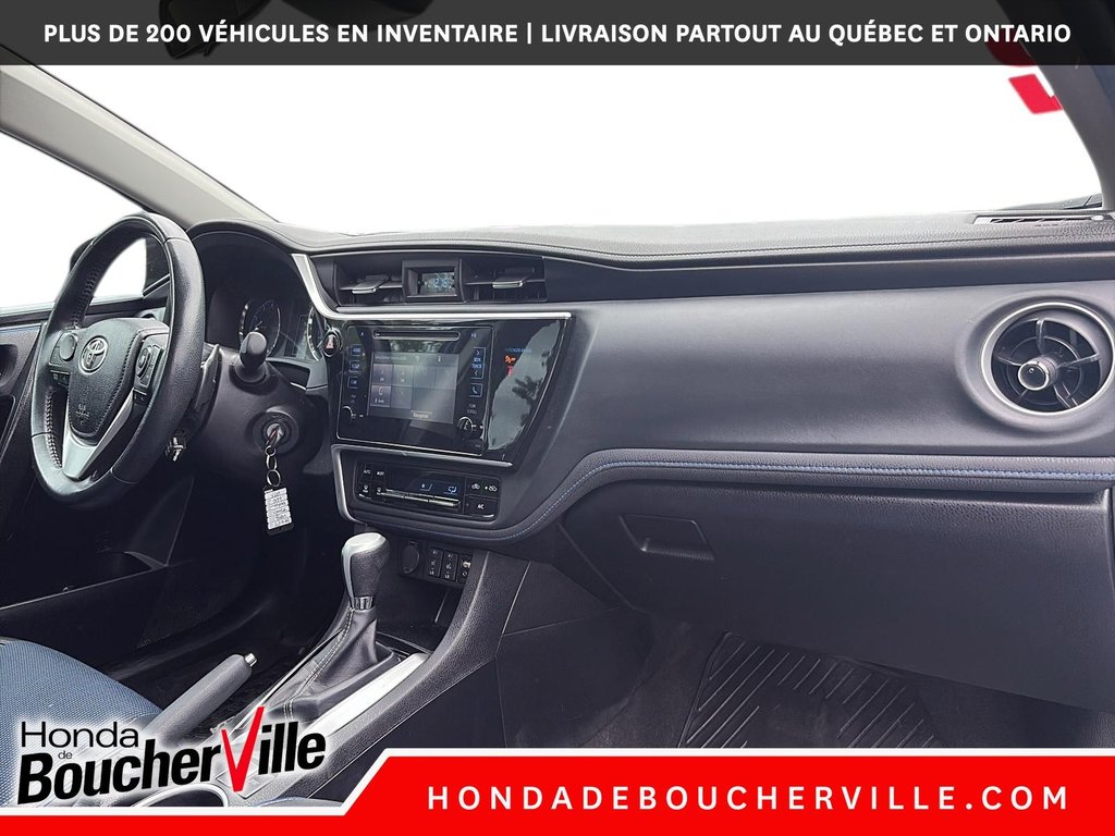 2019 Toyota Corolla SE in Terrebonne, Quebec - 21 - w1024h768px