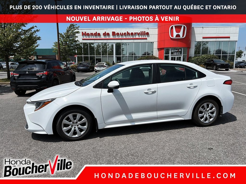 2020 Toyota Corolla LE in Terrebonne, Quebec - 5 - w1024h768px