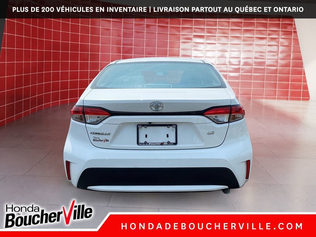 2020 Toyota Corolla LE in Terrebonne, Quebec - 7 - w1024h768px